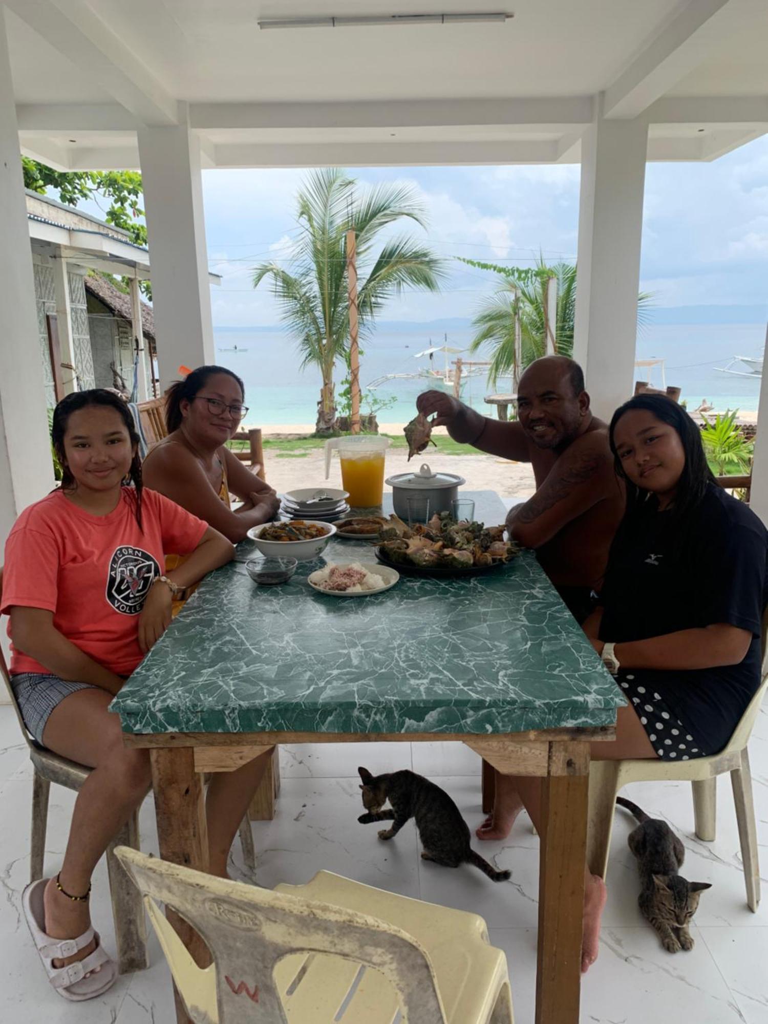 Nitasnipahut Pamilacan Island 외부 사진